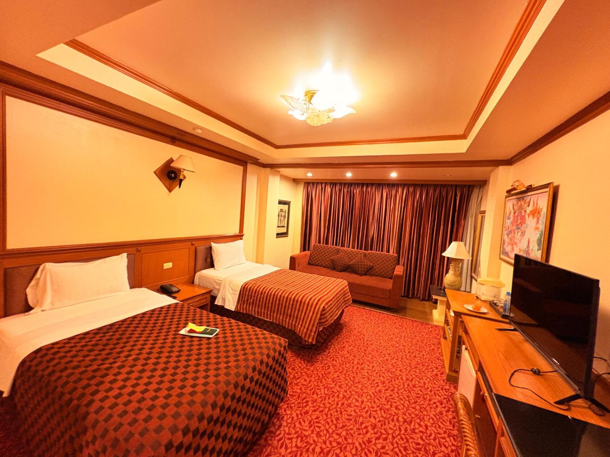 Taksilahotel Махасаракхам Екстер'єр фото